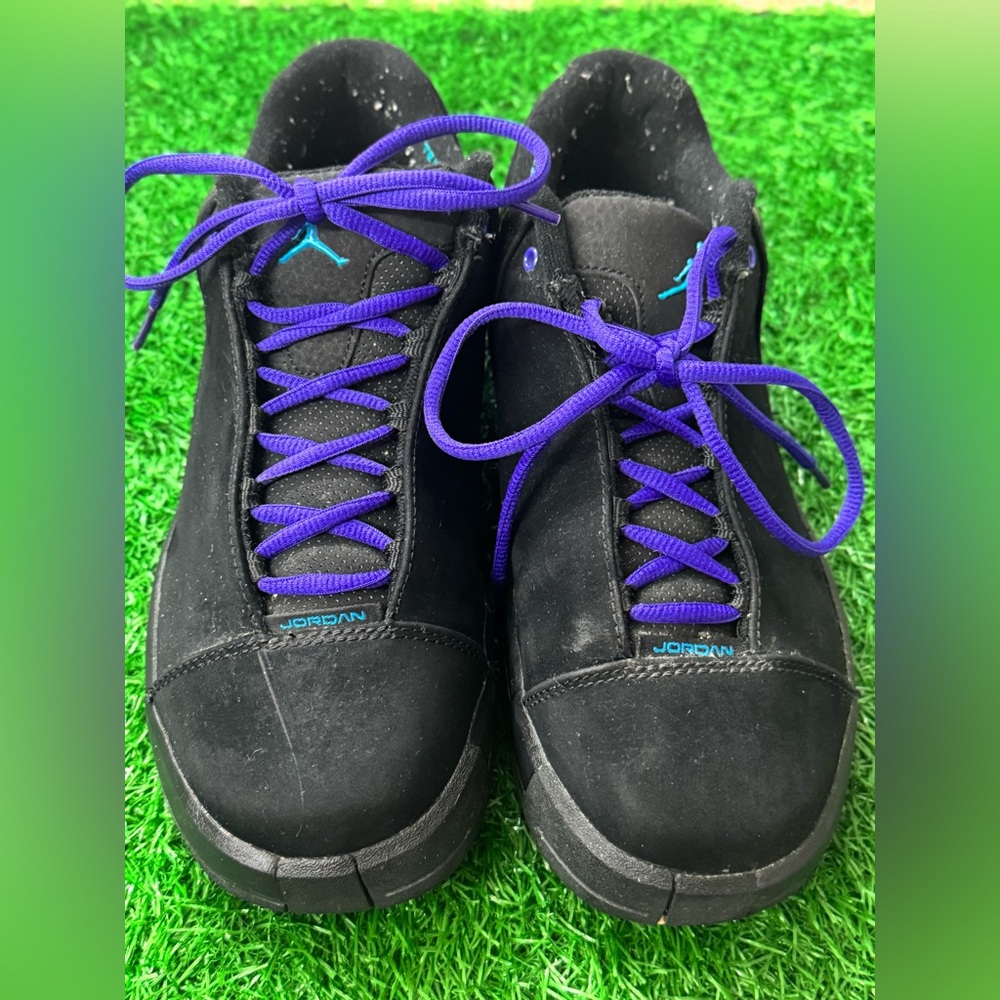 Size 9- Jordan Team Elite‎ 3 Low Black Concord